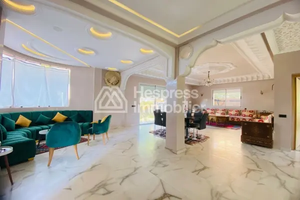 Beautifully furnished villa with pool – Targa