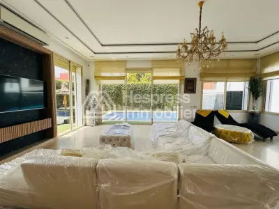 Superbe villa moderne avec piscine privée à Hay Targa