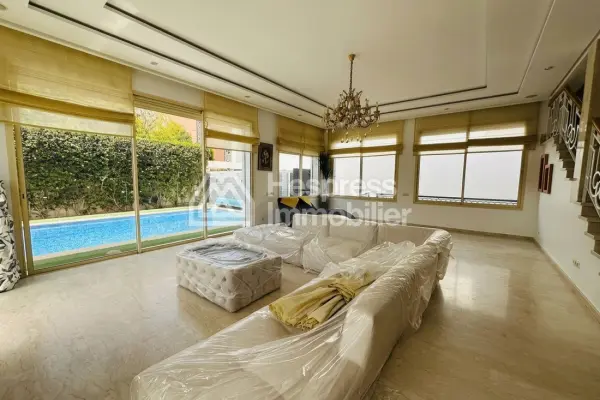 Stunning modern villa with private pool in Hay Targa