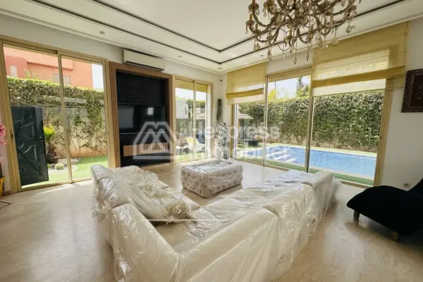 Stunning modern villa with private pool in Hay Targa