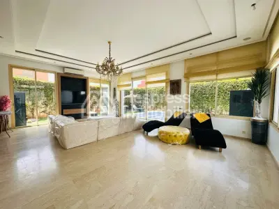 Superbe villa moderne avec piscine privée à Hay Targa