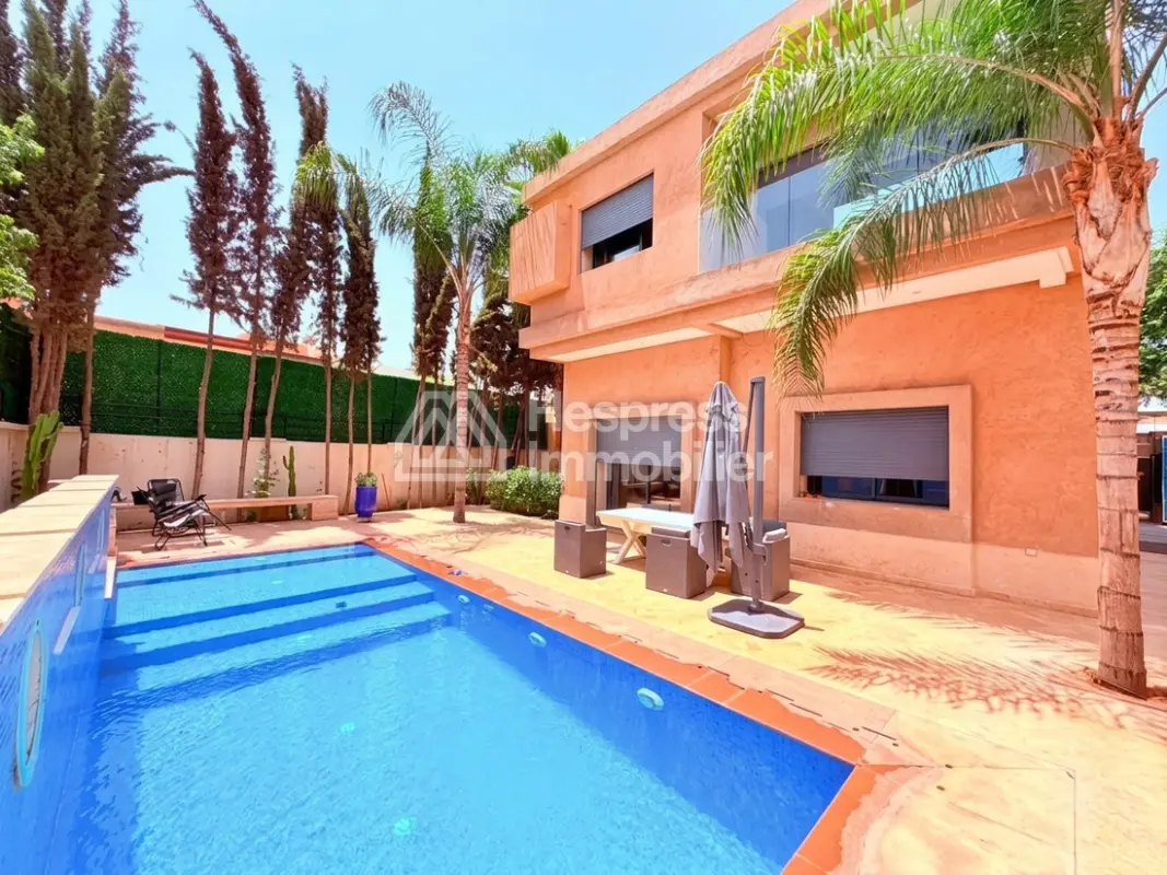 Beautiful 4-bedroom villa with private pool in Targa