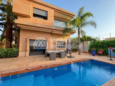 Beautiful 4-bedroom villa with private pool in Targa