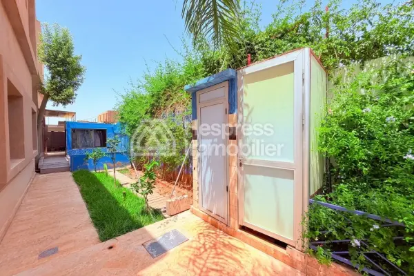Beautiful 4-bedroom villa with private pool in Targa