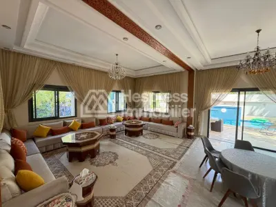 Beautiful 4-bedroom villa with private pool in Targa
