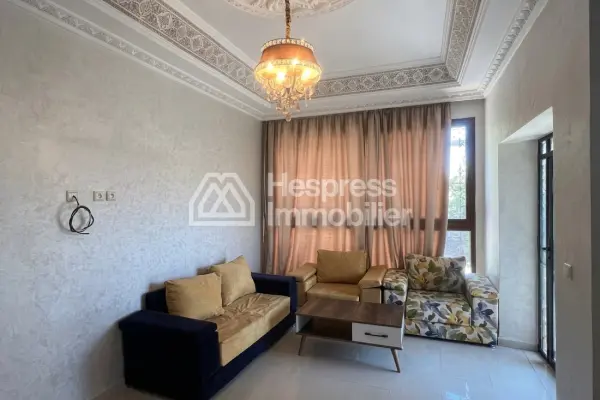4-bedroom villa with private pool and secure residence