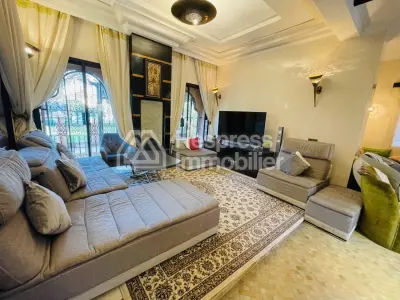 Belle villa sur résidence sécurisée avec piscine