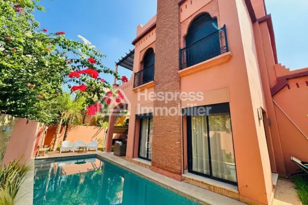 Magnificent villa with private pool in a gated community