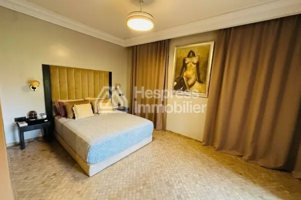 Magnificent villa with private pool in a gated community