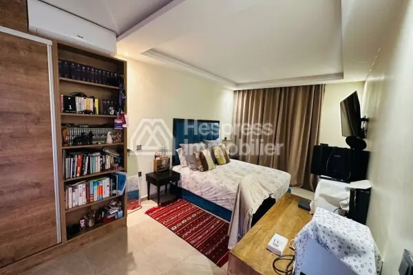 Magnificent villa with private pool in a gated community