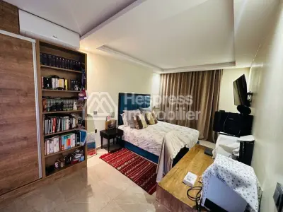 Magnifique villa avec piscine privée sur résidence