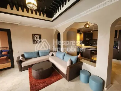 شقة جميلة في مجمع سكني آمن مع مسبح