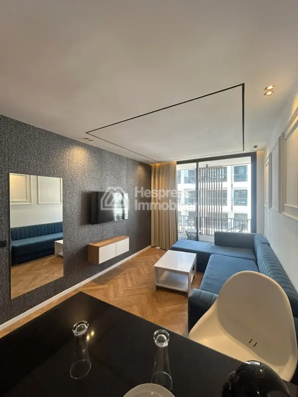 Luxury studio apartment for rent at 8500 dh