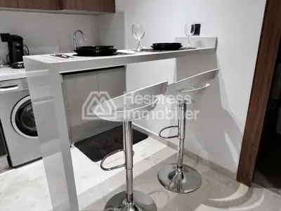 Luxury studio apartment for rent at 8500 dh
