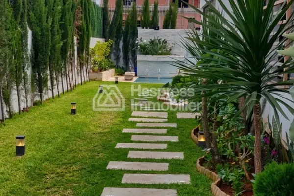 فيلا مفروشة للإيجار في Ville verte بسعر 40000 درهم