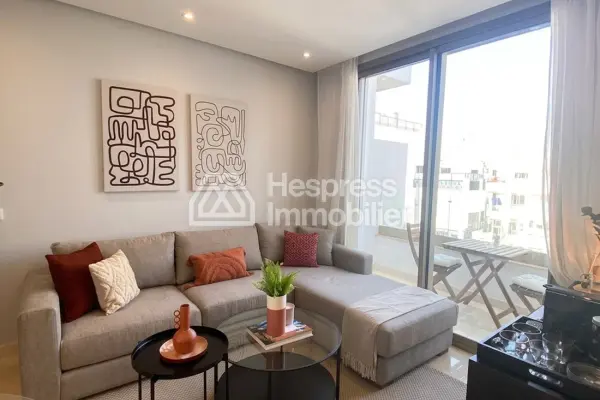 Superbe appartement à louer à Bourgogne Ouest. 1 Pièce. Ascenseur et garage