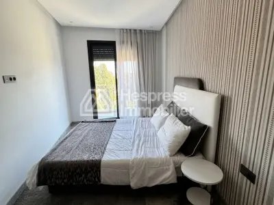 Superbe studio meublé à louer à Oasis