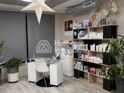 Beauty salon equipped at Racine