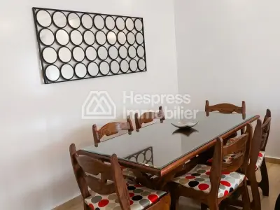 Furnished apartment with terrace for rent