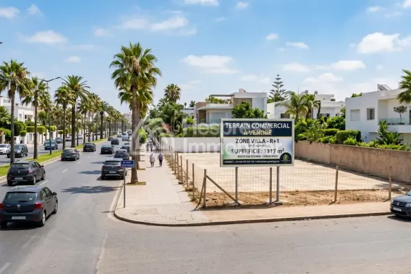 Commercial land for sale in Longchamps Hay Al Hanâa