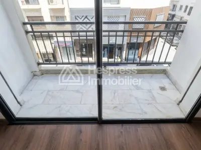 شقة رائعة للبيع في الأميرات . غرفة نوم واحدة. مصعد ومواقف سيارات