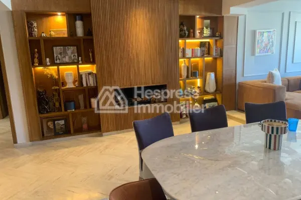 Superb furnished 4-bedroom apartment for rent