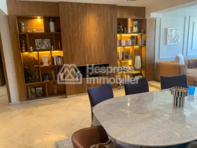Superbe appartement meublé de 4 chambres à louer