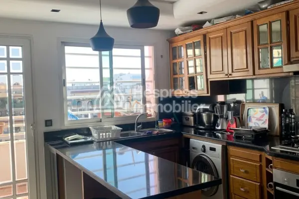 Superb furnished 4-bedroom apartment for rent