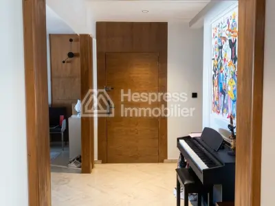 Superbe appartement meublé de 4 chambres à louer