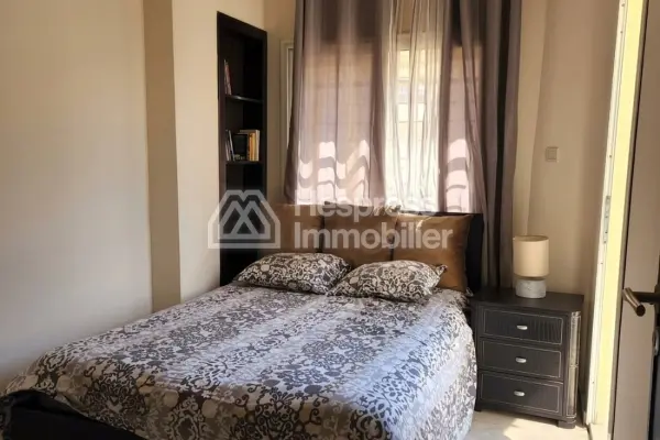Furnished 2-bedroom apartment for 7000 dh