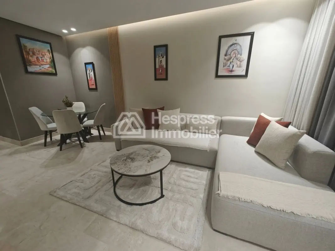 High-end furnished studio apartment for rent