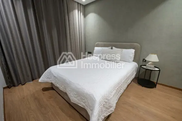 High-end furnished studio apartment for rent