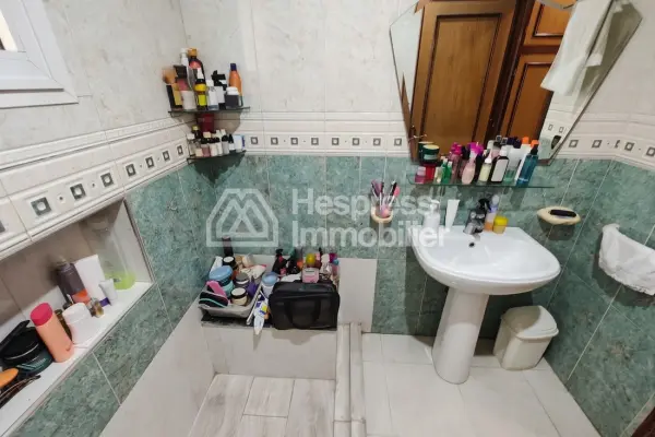 Furnished apartment for rent on Al Moukawama Blvd.