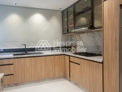 4-bedroom apartment Maarif bd massira