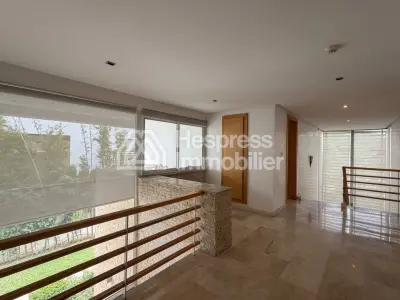 Superb villa for rent, 52,000 dhs, long-term rental, golf course frontage ️