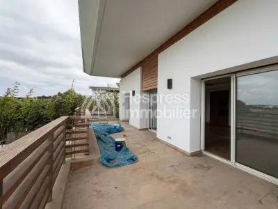 Superb villa for rent, 52,000 dhs, long-term rental, golf course frontage ️