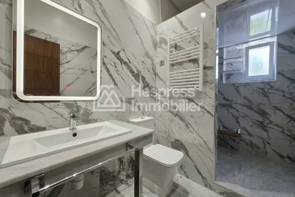 Villa for rent in Cil
