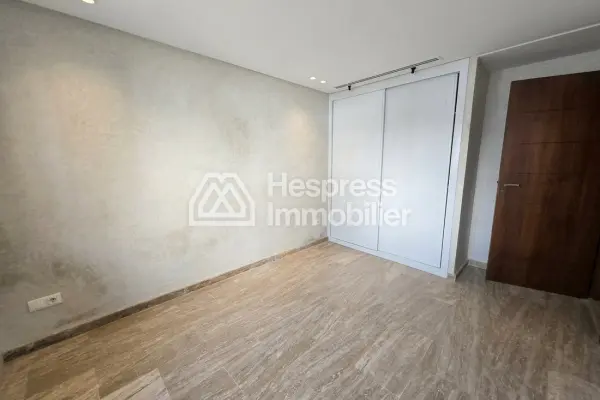 Villa for rent in Cil