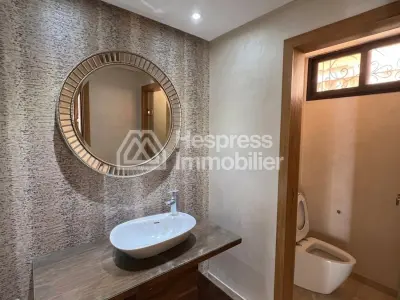 Appartement luxueux 4 chambre