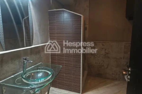 Beautiful apartment next to Molière Palmier for rent