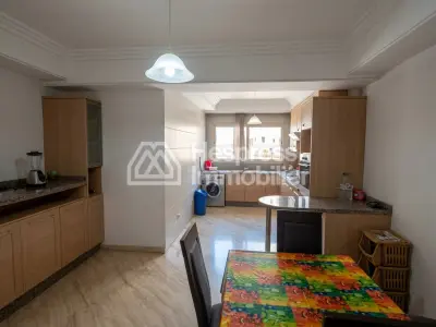 Bel Appartement à côté de Molière Palmier à louer