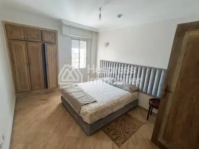 شقة جميلة للإيجار بالقرب من موليير بالمييه