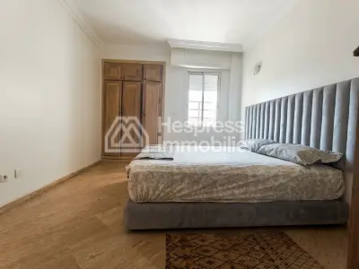 شقة جميلة للإيجار بالقرب من موليير بالمييه