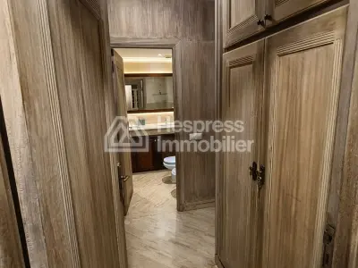 شقة جميلة للإيجار بالقرب من موليير بالمييه