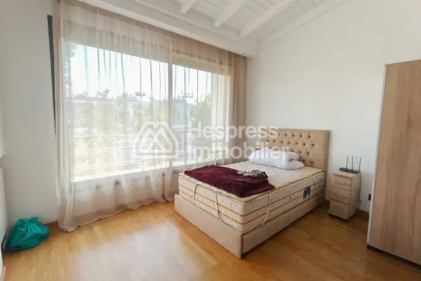 Villa with golf course view in Ville verte for rent