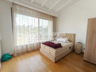 Villa with golf course view in Ville verte for rent
