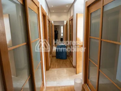 Villa with golf course view in Ville verte for rent
