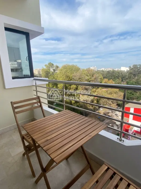 Unobstructed park view, modern apartment for rent in Palmier