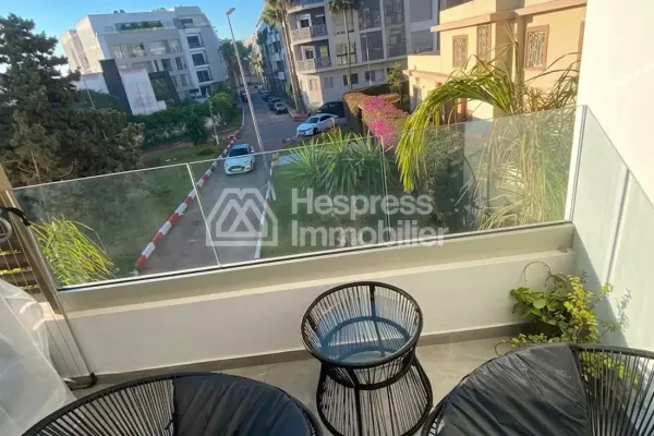 Bel appartement avec balcon vue dégagée à louer