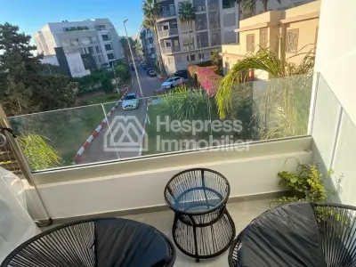 Bel appartement avec balcon vue dégagée à louer